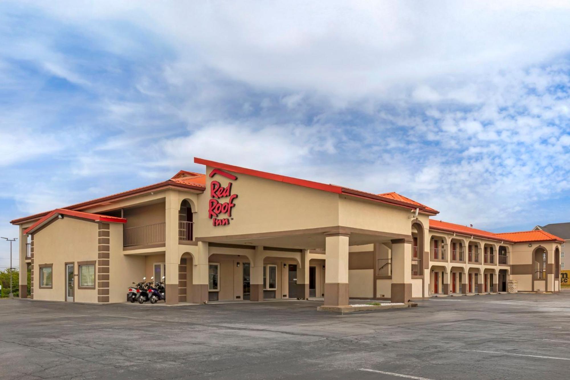 Staying Near L.T. Smith Stadium: 4 Budget Hotels Compared